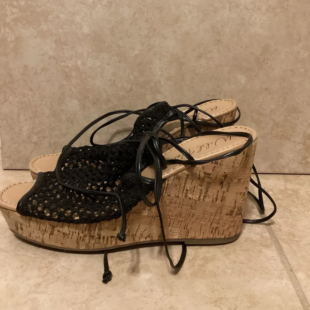 Wild Pair Black Woven Wedge Sandals